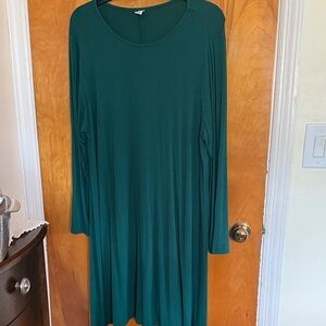 Old Navy Emerald Long Sleeve Dress